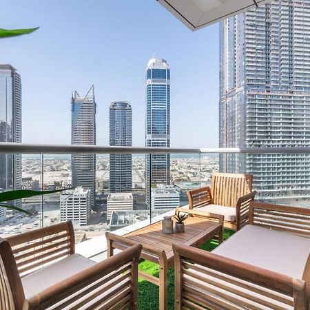 Scenic 2 Bedroom Apartment - Downtown Business Bay Дубай Экстерьер фото